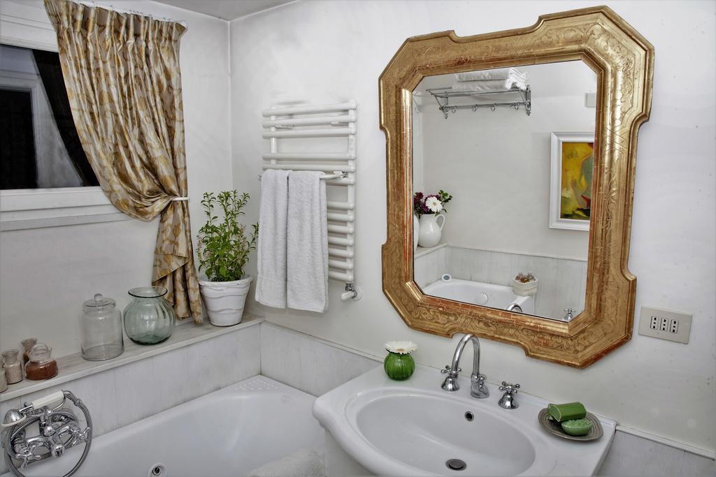 Veneto Suite Rome Exterior photo